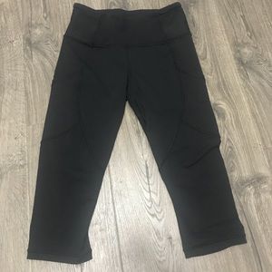 Like new lululemon crop
